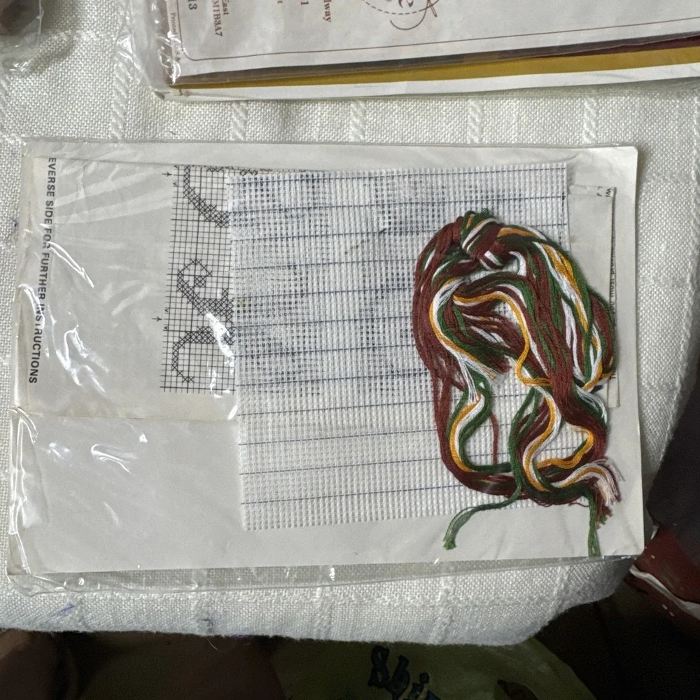 Creative Circle Lot 5 Needlecraft Kits 2161, 313, 1628, 330 &‎ 4005 Vintage